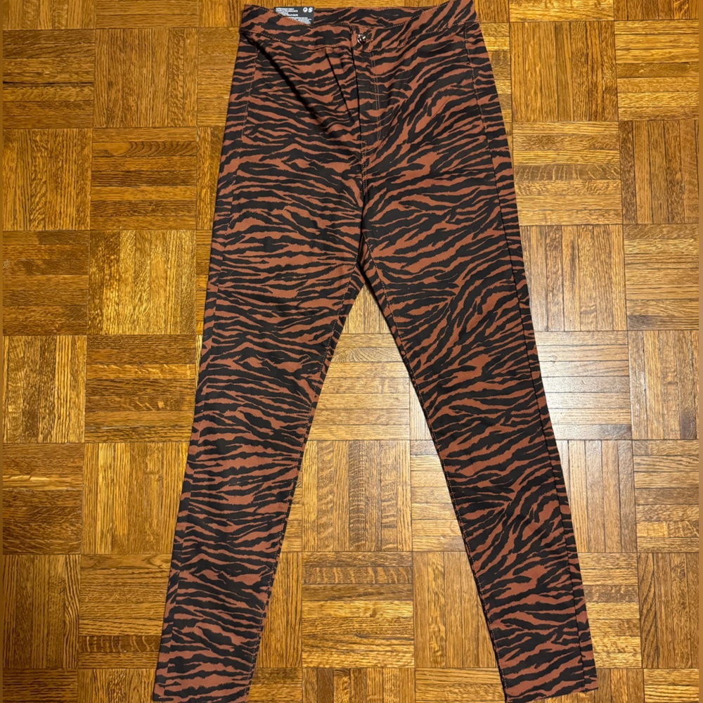 Women’s print jeans